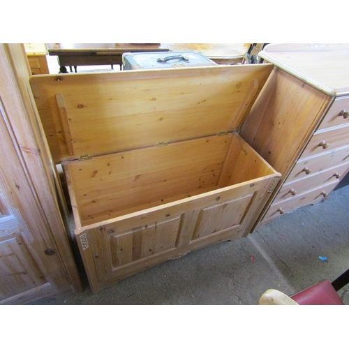 342 - MODERN PINE BLANKET CHEST