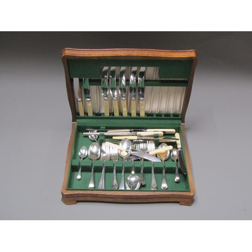 289 - BOX TO INCL PEWTER TEAWARES, CANTEEN OF CUTLERY, VINTAGE CAMERA