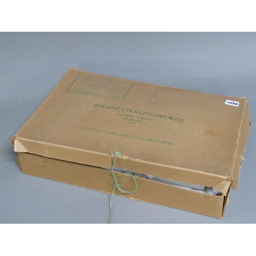 1098 - BOX OF WHITE LINEN, CROQUET TABLE CLOTHES ETC