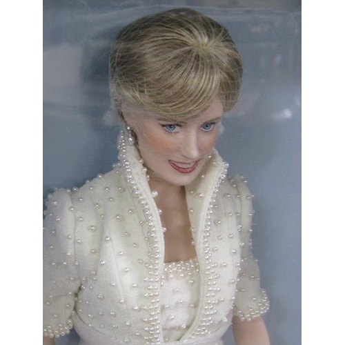 1145 - FRANKLIN MINT PORCELAIN PORTRAIT DOLL - THE PRINCESS OF WALES, IN BOX, BOX 53CM H