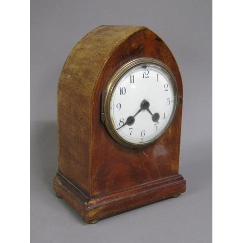 1177 - EDWARDIAN MAHOGANY MANTEL CLOCK, 26CM H