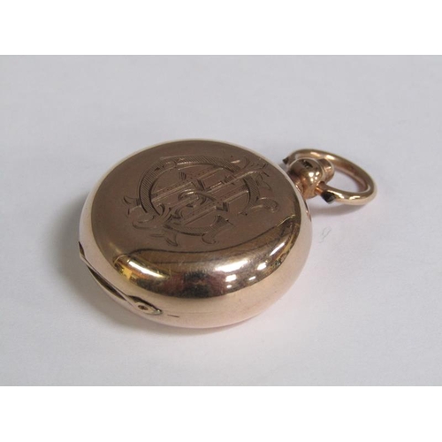 106 - A 9ct gold pendant sovereign case, 18.7g.