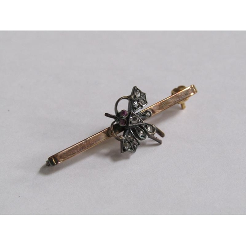 112 - A 9ct gold diamond set insect bar brooch, 2.6g.