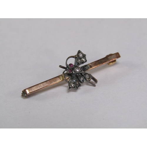 112 - A 9ct gold diamond set insect bar brooch, 2.6g.