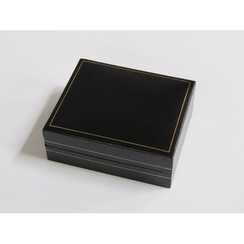 118 - A 15ct gold tourmaline and diamond pearl set pendant necklace, total 12.3g.