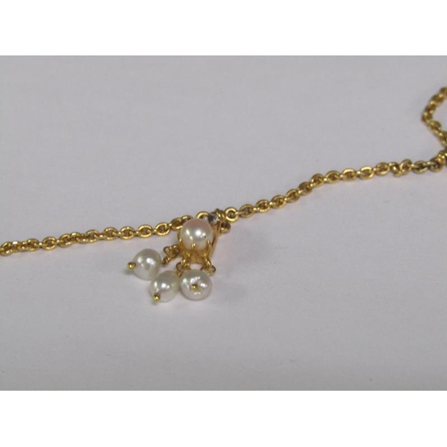 118 - A 15ct gold tourmaline and diamond pearl set pendant necklace, total 12.3g.