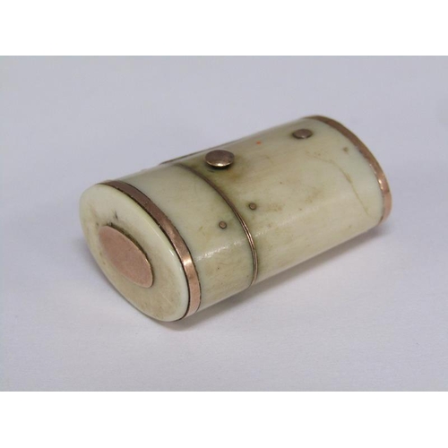 70 - A Georgian gold mounted ivory scent etui with hinged snap cover, 3cm h.