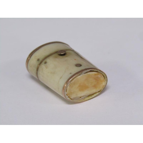 70 - A Georgian gold mounted ivory scent etui with hinged snap cover, 3cm h.