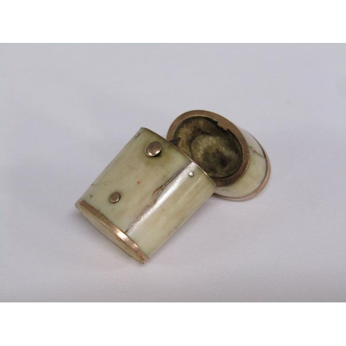 70 - A Georgian gold mounted ivory scent etui with hinged snap cover, 3cm h.