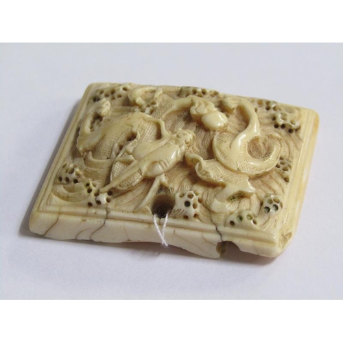 71 - An early 17c Ming type ivory belt buckle, dragon and pearl carved, 4cm x 5cm.