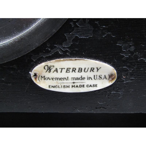 26 - An early 20c American mantel clock by Waterbury in English chinoiserie lacquered case, the single tr... 