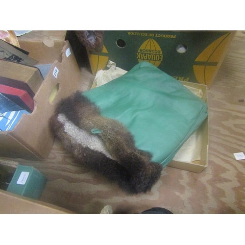 211 - BOX OF FUR