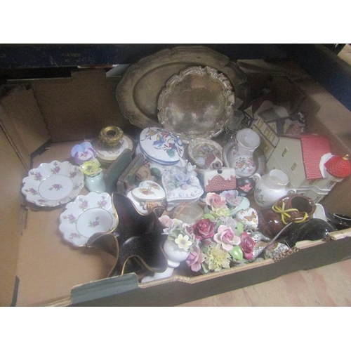 258 - BOX OF MIXED CERAMICS AND METALWARE