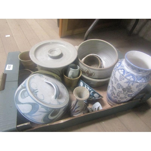 331 - BOX OF STUDIO POTTERY