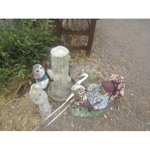 1130 - CONCRETE GARDEN ORNAMENTS