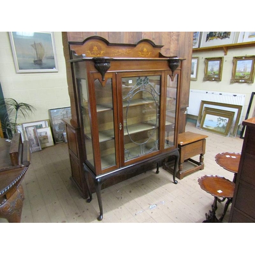 1970 - ART NOUVEAU PERIOD INLAID AND MARQUETRY DECORATED GLAZED MAHOGANY DISPLAY CABINET ON STAND, 107CM W,... 