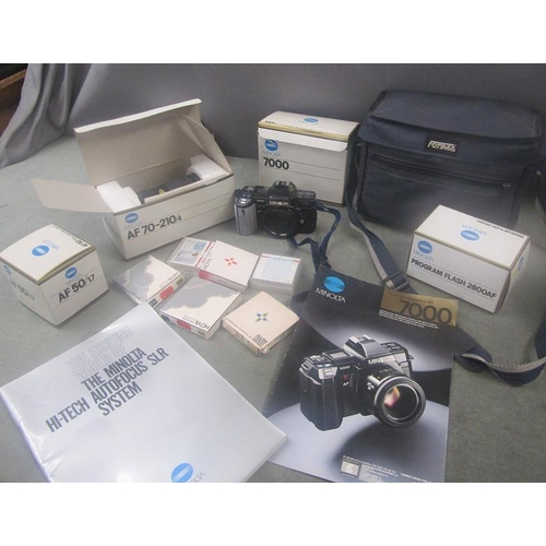 1332 - MINOLTA CAMERA EQUIPMENT