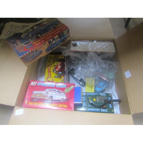 1371 - BOX OF DIECAST VEHICLES, MAMOD STEAM ENGINE, MODEL POLICE AND RACING CARS