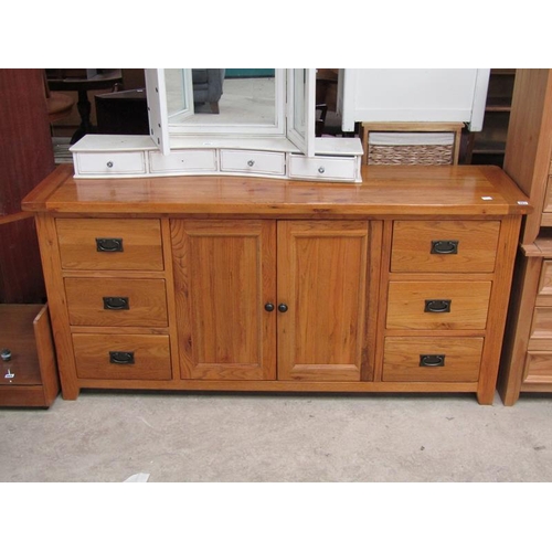 983 - SOLID OAK SIDEBOARD