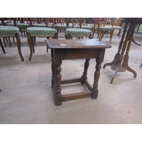 1463 - OAK JOINT STOOL