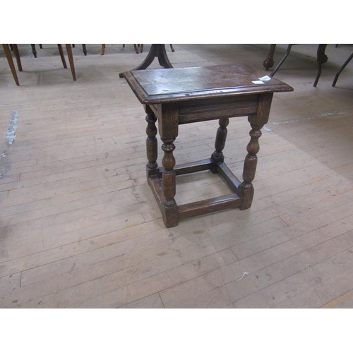 1466 - OAK JOINT STOOL