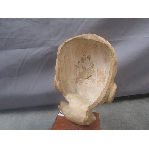 1200 - POTTERY SCULPTURE, CHILDS HEAD ON WOODEN BLOCK 30cms H