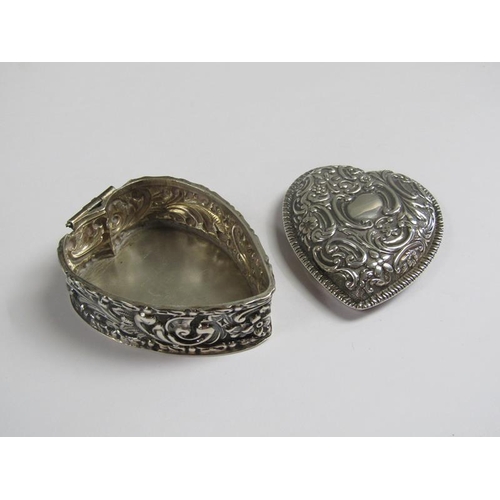 1224 - SILVER TRINKET BOX OF HEART SHAPED FORM EMBOSSED AND CHASED 6cms W - HINGE REQUIRES ATTENTION