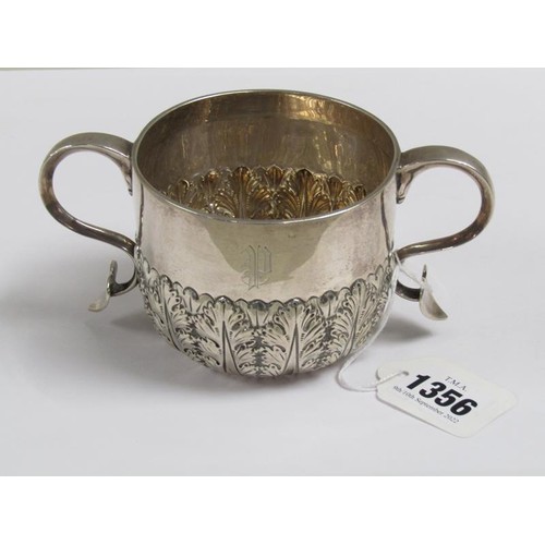 1356 - SILVER TWO HANDLED SUGAR BOWL 7cms H