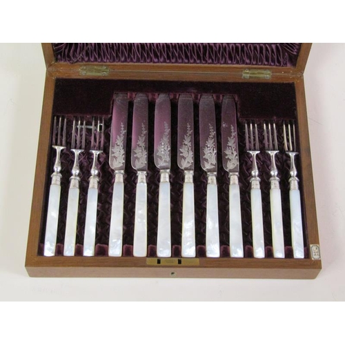 1530 - SMALL CANTEEN OF SIX BONE HANDLED DESSERT KNIVES AND FORKS