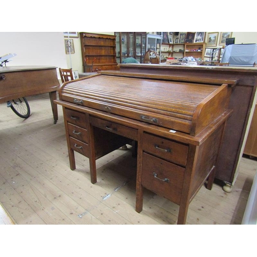 1709 - EDWARDIAN OAK ROLL TOP PEDESTAL DESK, 136CM W, 100CM H