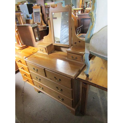 692 - PINE DRESSING TABLE