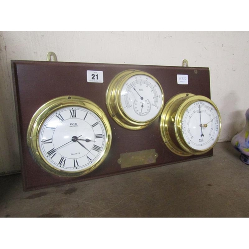 21 - WALL BAROMETER