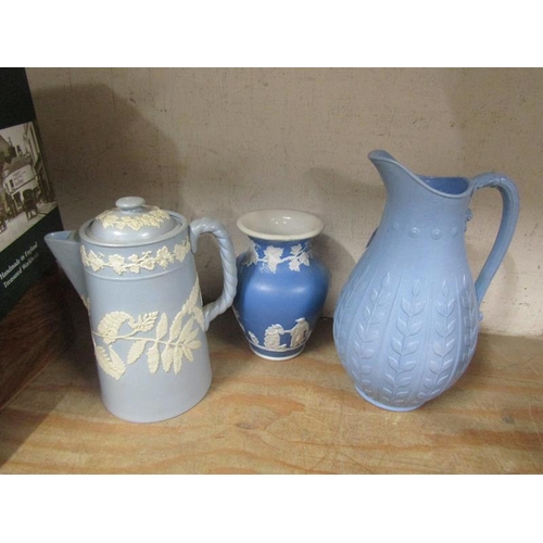 67 - 19C VICTORIAN DUDSON POTTERY JUGS AND VASE