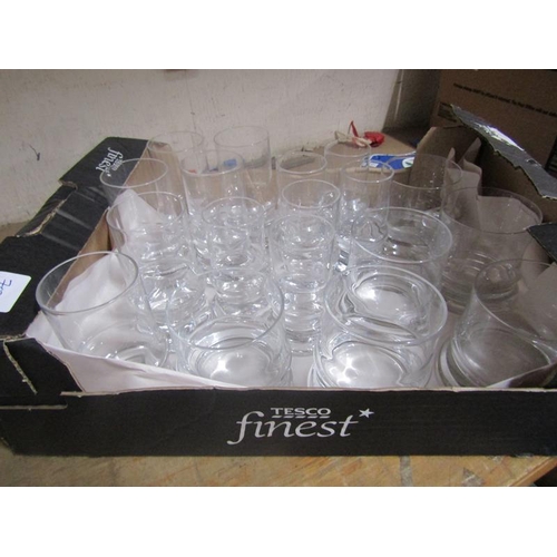 75 - BOX OF CLEAR ART GLASS TUMBLERS