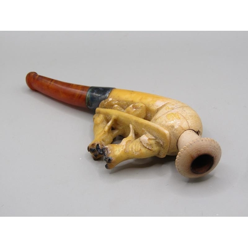 1510 - MEERSCHAUM CHEROOT HOLDER CARVED AS TWO DOGS IN ORIGINAL CASE, 10CM L