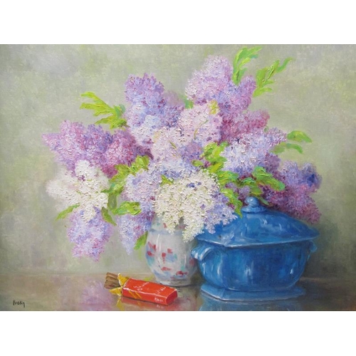 1132 - MARIE MADELEINE DE RASKY - VASE OF HYDRANGEA, SIGNED OIL ON CANVAS, FRAMED, 72CM X 90CM