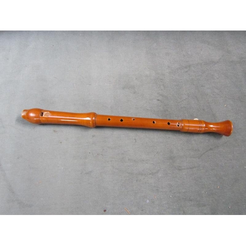 1242 - WOODWIND INSTRUMENT