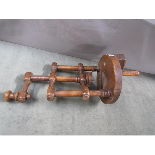 1258 - ANTIQUE BYGONE TABLE TOP MINCER, 50CM L