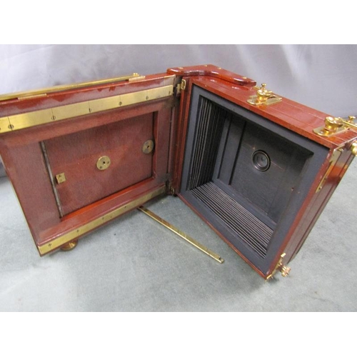 1273 - EDWARDIAN BOX CAMERA, 26CM W