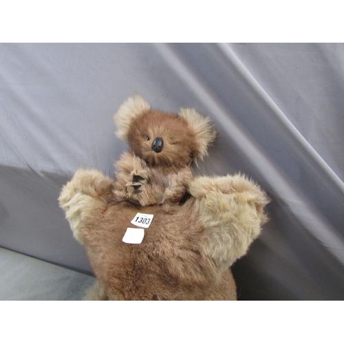 1303 - KOALA BEAR AND KANGEROO SOFT TOYS