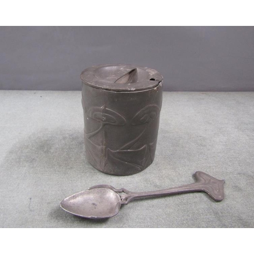 1354 - ART NOUVEAU PEWTER PRESERVE POT WIT SPOON, 10CM H