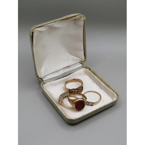 1490 - THREE 9ct GOLD RINGS (10g) AND ONE 18ct GOLD RING (1.7g)