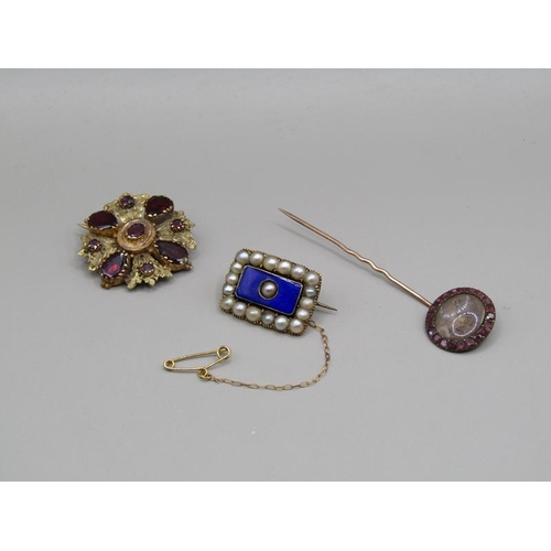 1534 - GOLD SEED PEARL AND ENAMEL BROOCH, GEORGIAN STONE SET BROOCH AND A GOLD MEMORIAL PIN