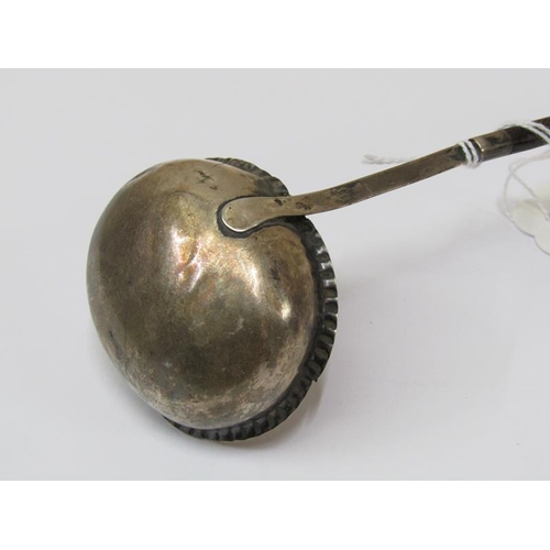 1560 - WOODEN HANDLED SILVER TODDY LADEL