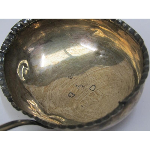 1560 - WOODEN HANDLED SILVER TODDY LADEL