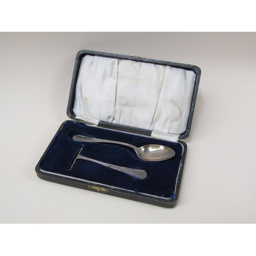 1595 - SILVER BABY PUSHER AND SPOON