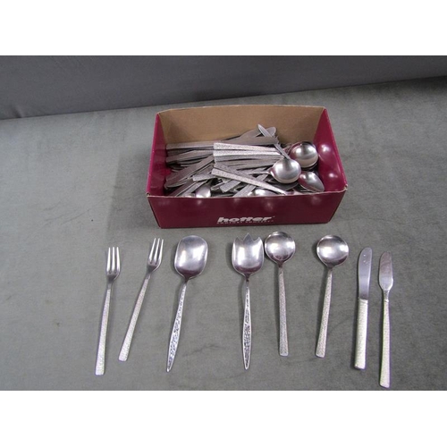 1741 - BOX OF VINERS STAINLESS STEEL CUTLERY