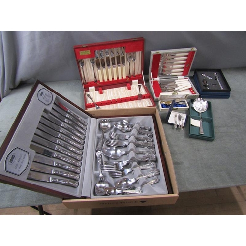 1747 - BOX OF SILVER PLATED CUTLERY