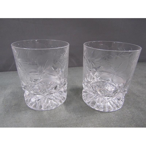 1785 - ENGRAVED AND CUT CRYSTAL TUMBLERS, 10cms H