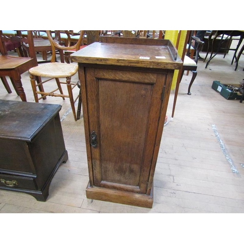 1897 - LATE VICTORIAN OAK BEDSIDE CUPBOARD, 75CM H